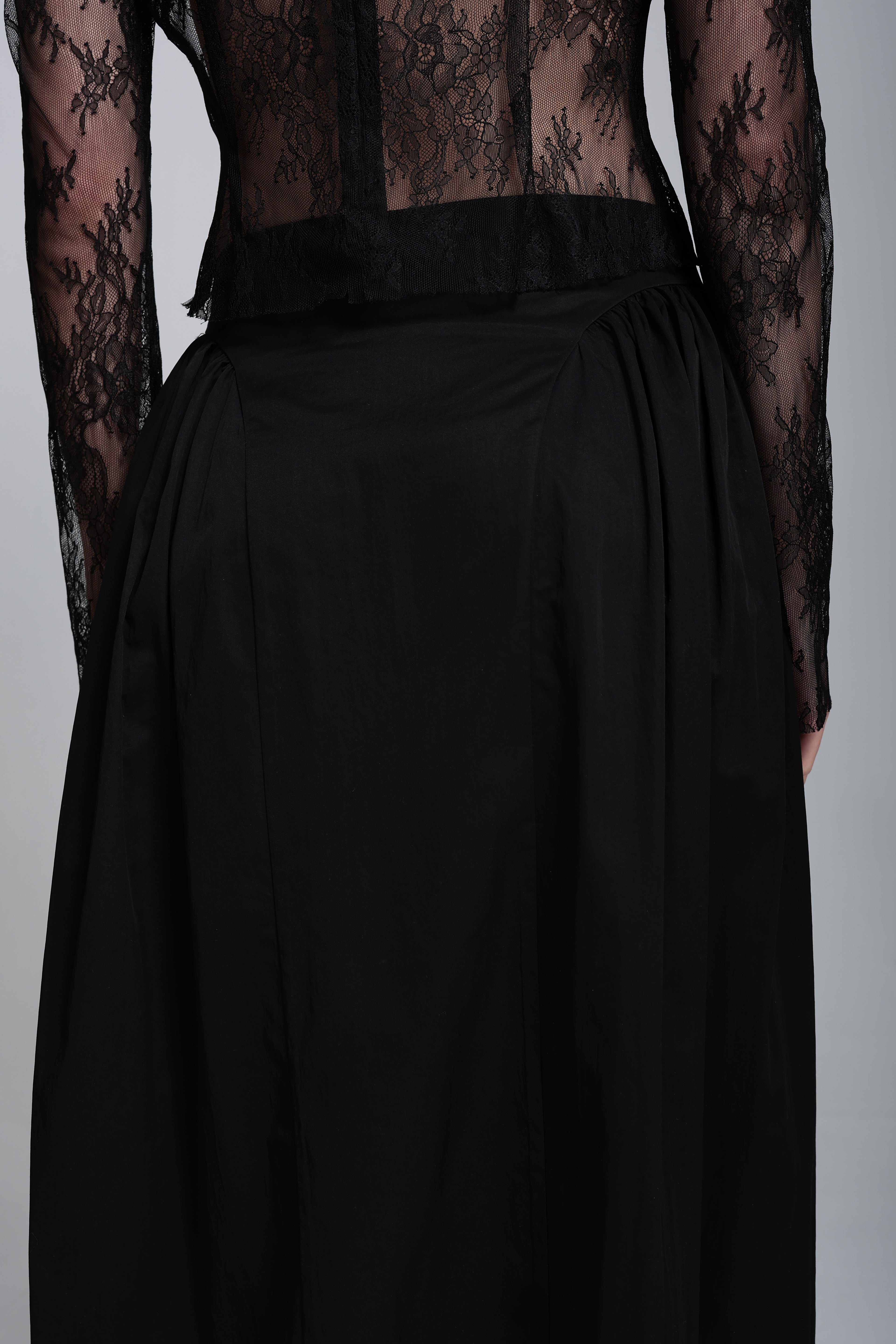 Fermuar detaylı teknik kumaş etek