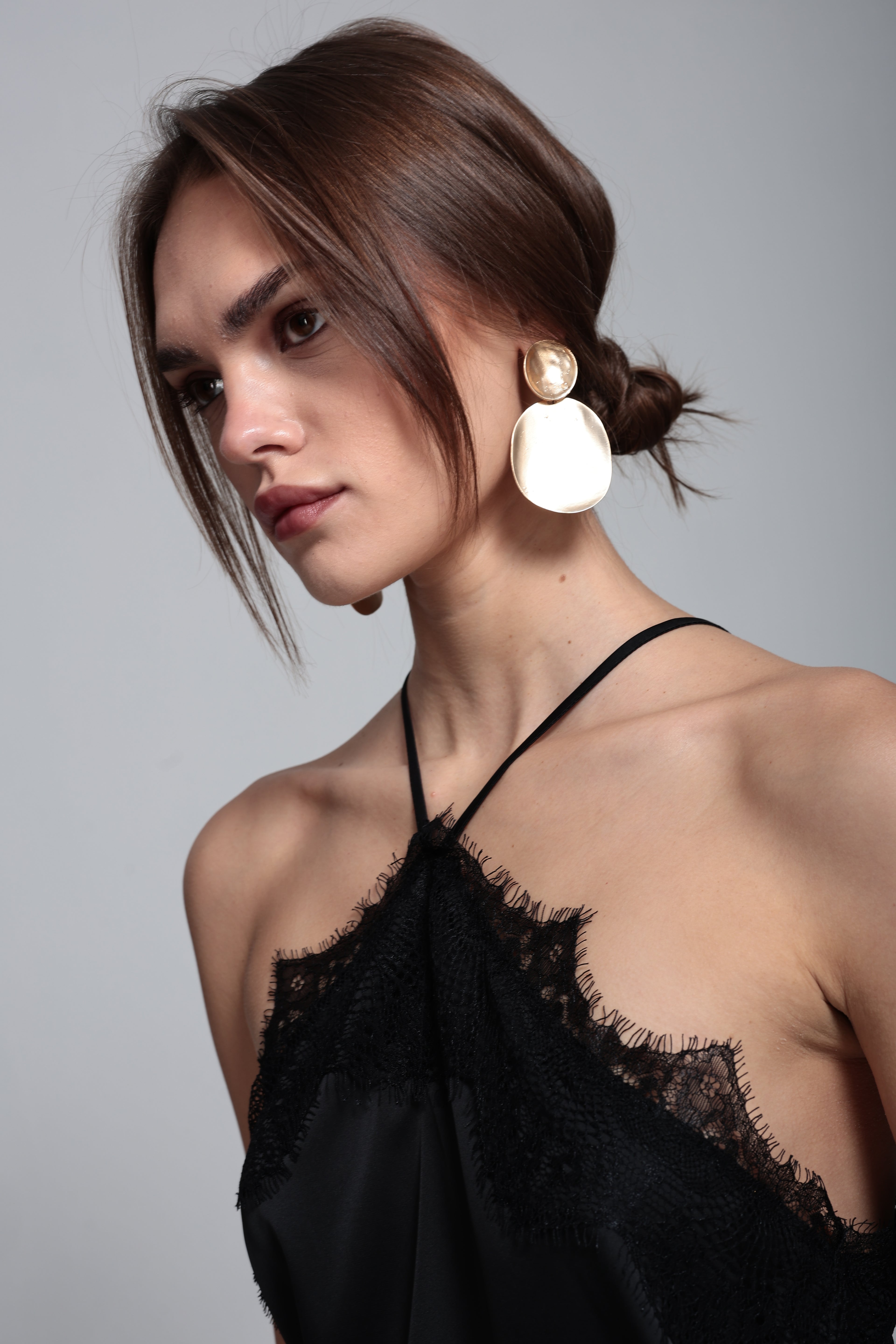 Dantel detaylı halter bluz