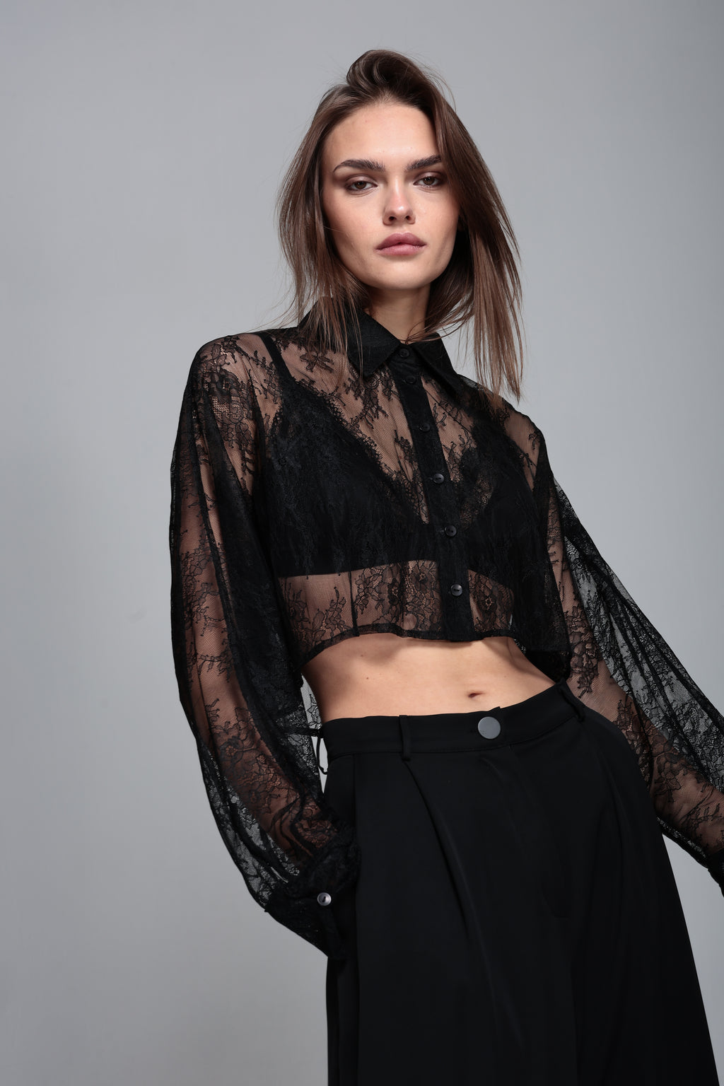 Yarasa dantel gömlek