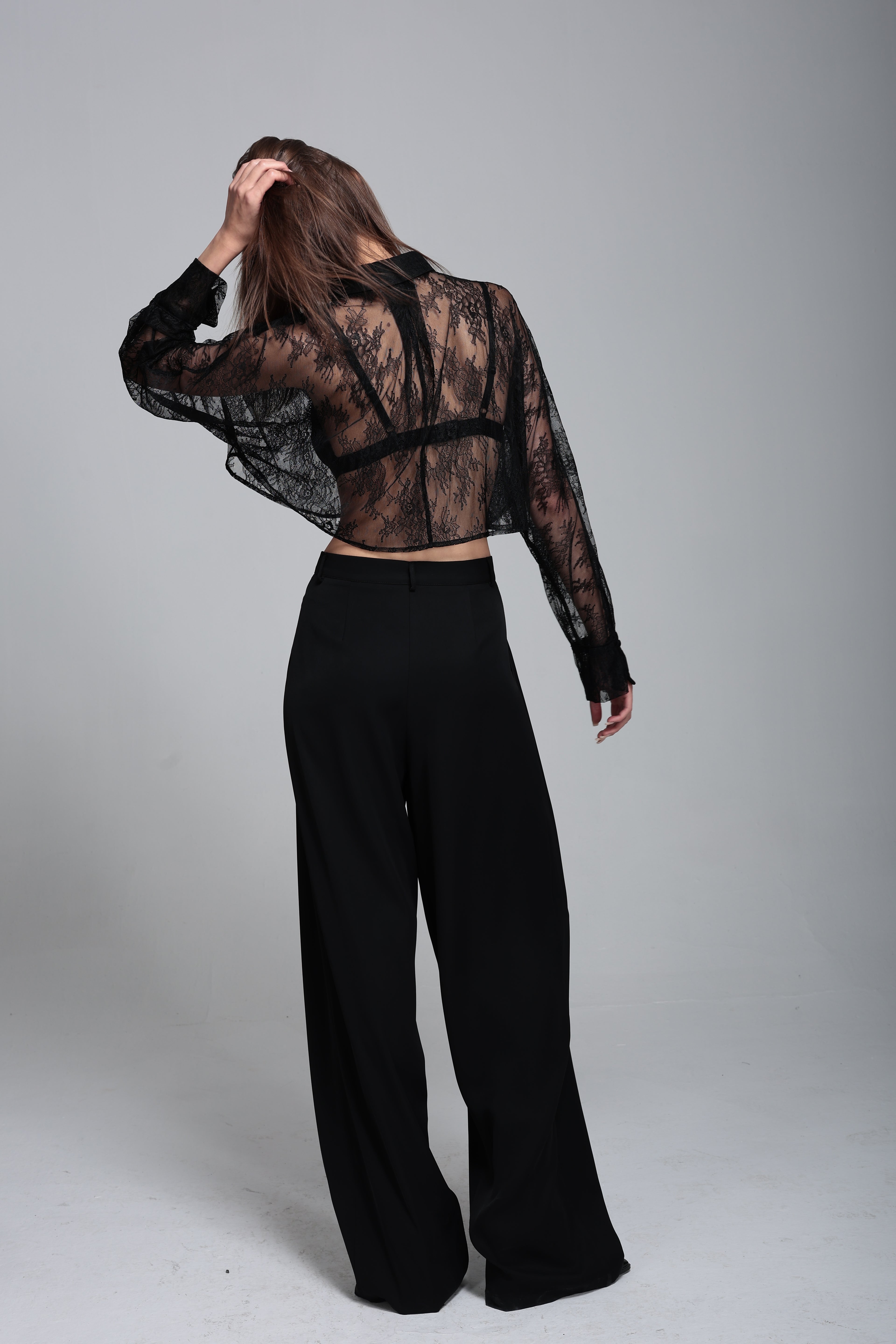 Yarasa dantel gömlek