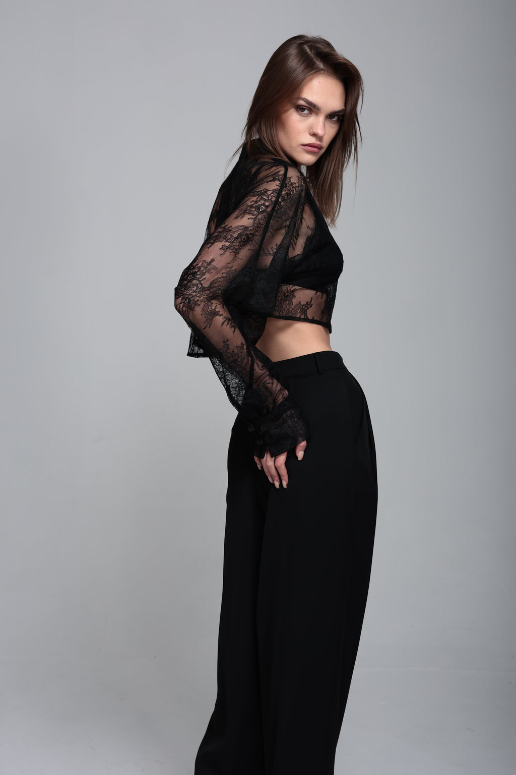 Yarasa dantel gömlek