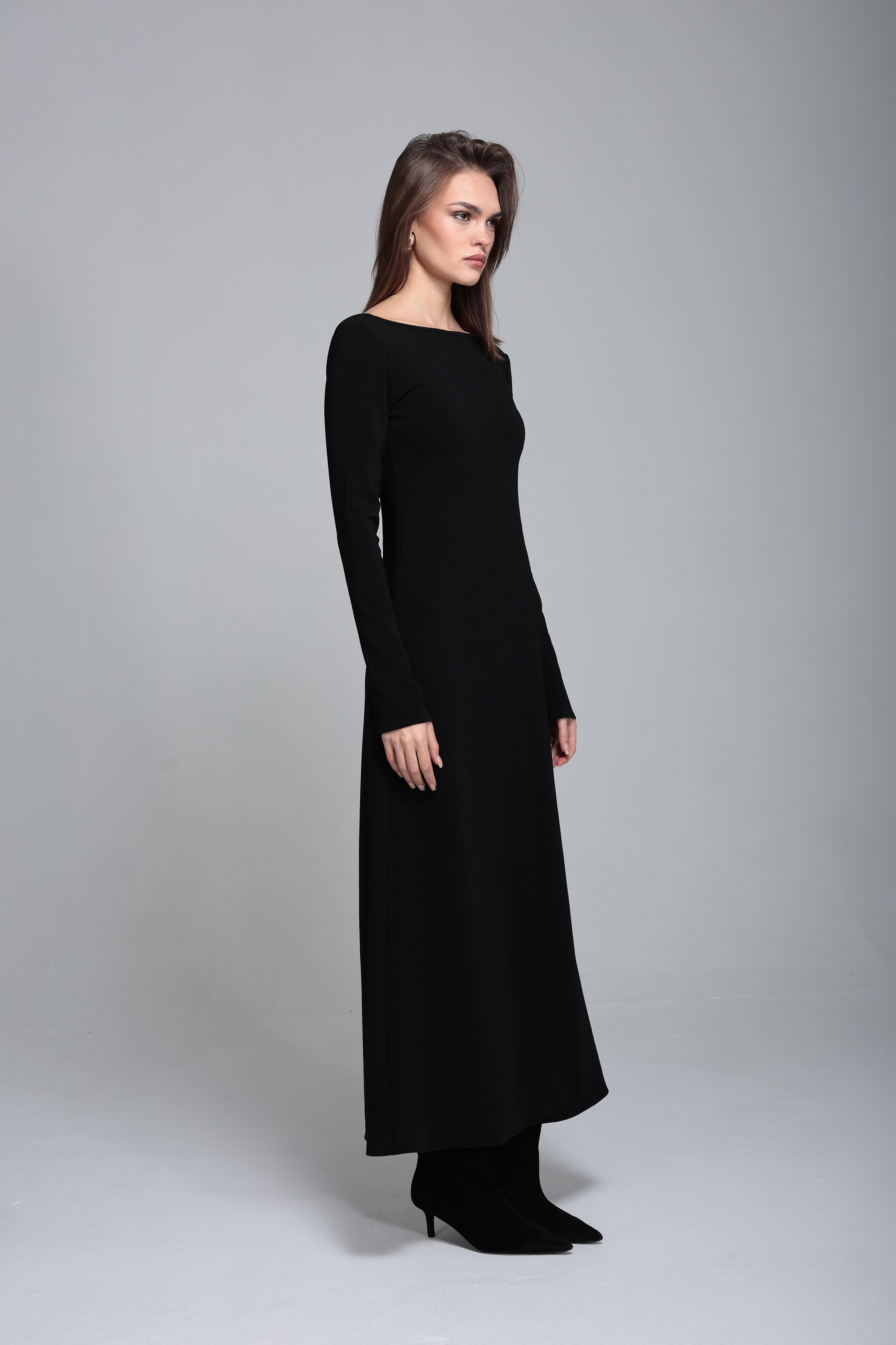 Sırt dekolteli çelik örme elbise