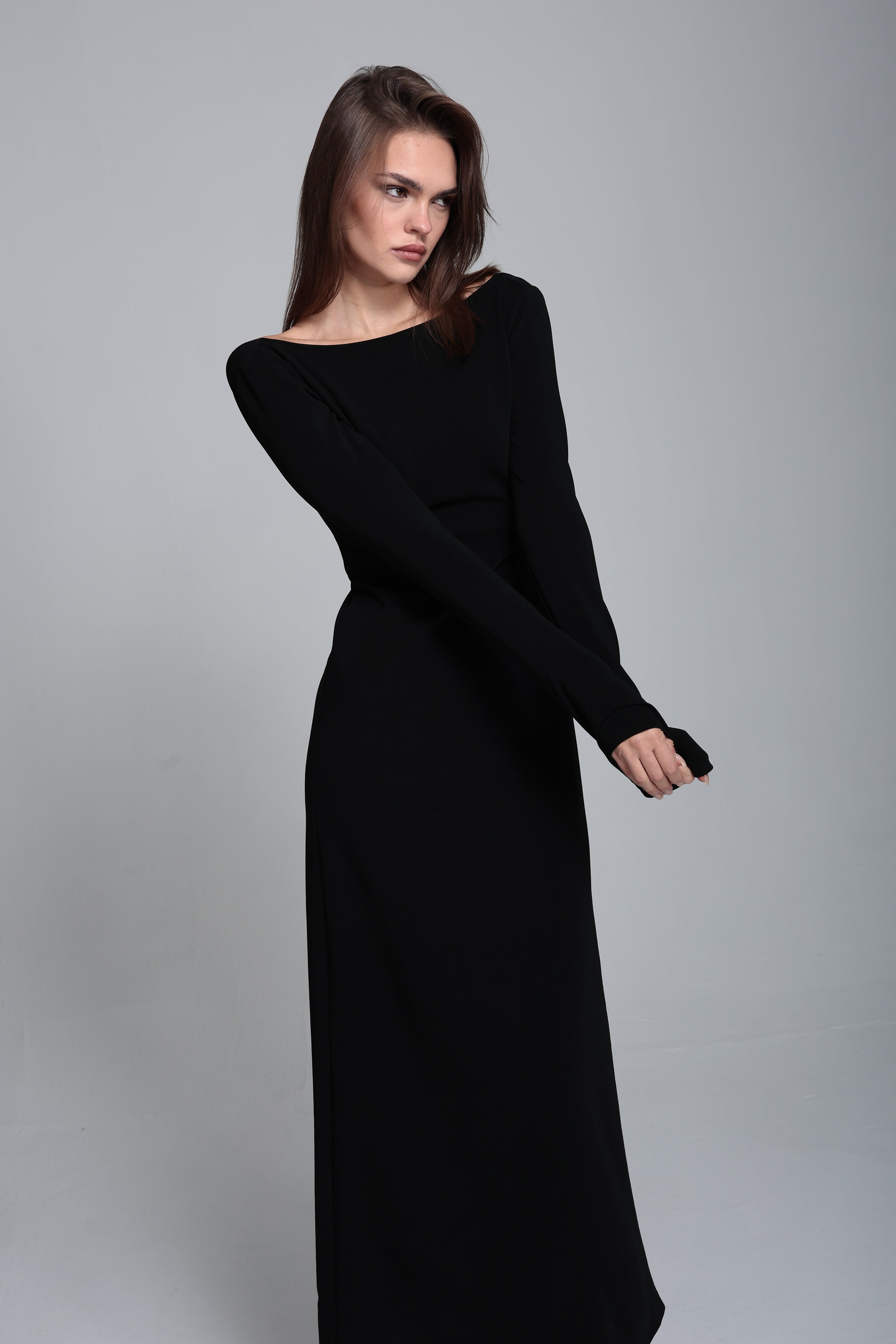 Sırt dekolteli çelik örme elbise