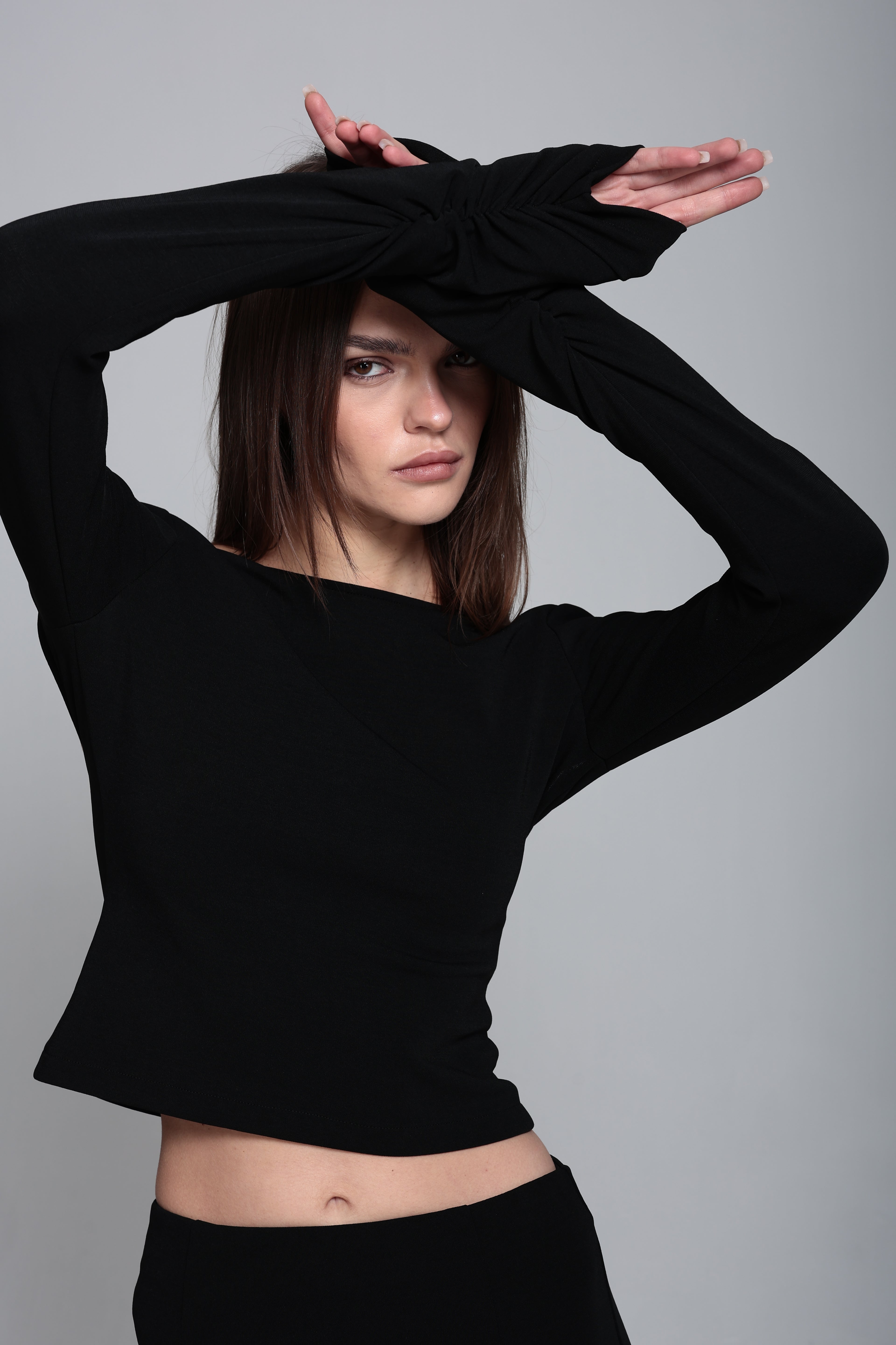 Sırt dekolteli örme bluz