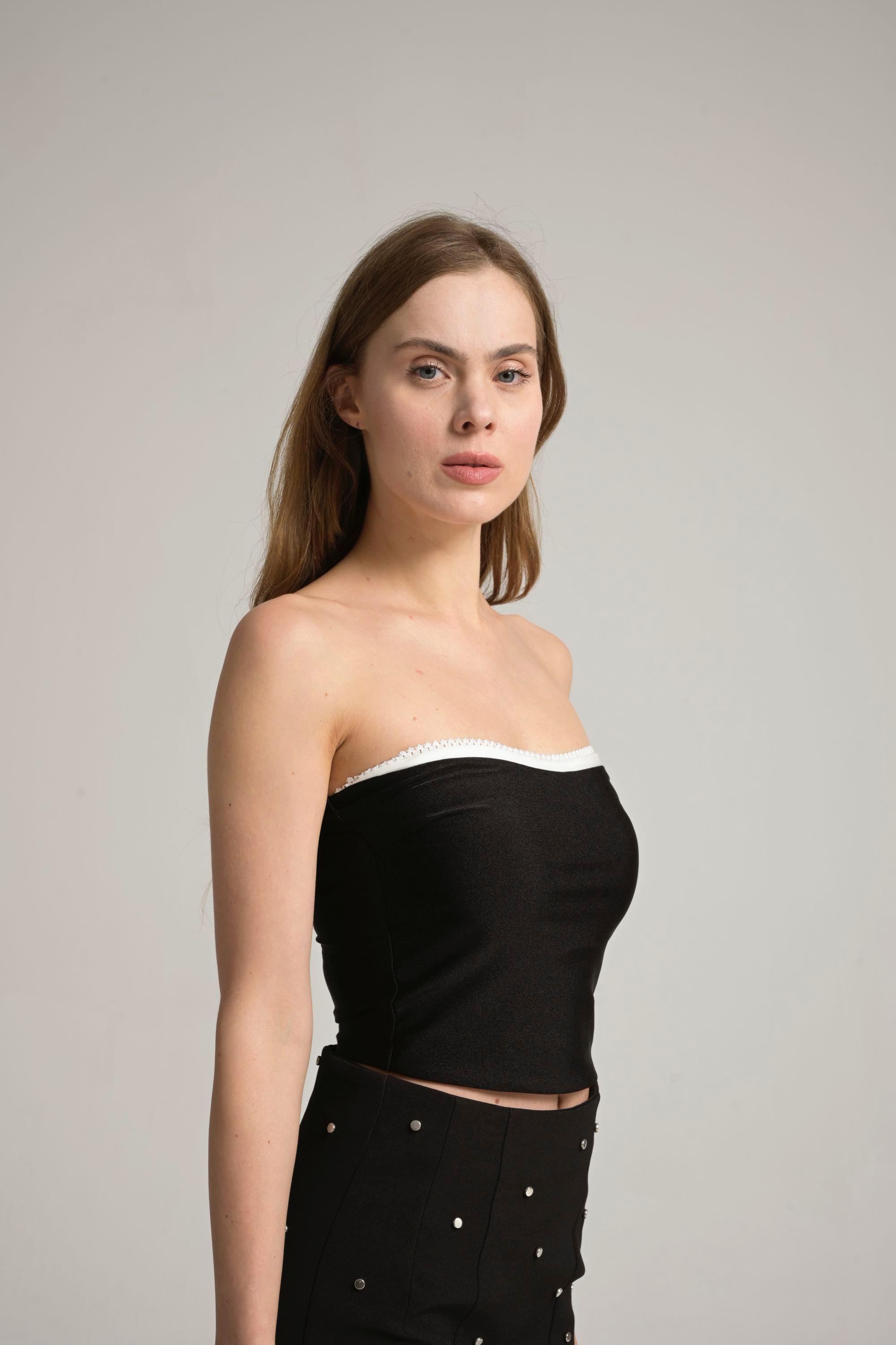 straplez crop bluz